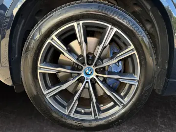 X5 XDrive50e *LED*Pano*4xSHZ*HUD*CarPLay*Kamera*