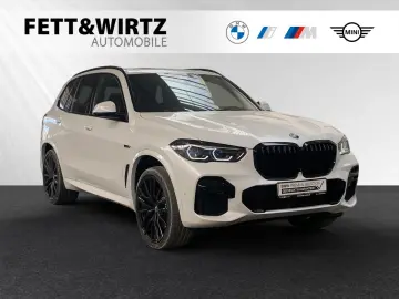 X5 xDrive45e M Sport AHK Head-Up Panorama