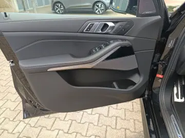 X5 xDrive40d M SPORTPAKET+AC SCHNITZER+DR.ASS PR