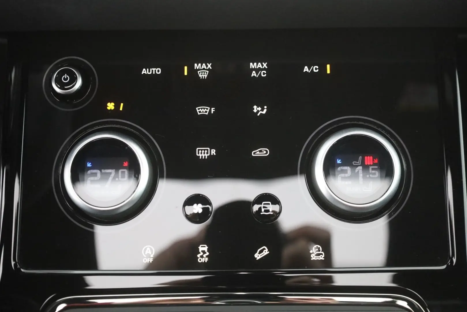 Evoque D200 R-Dynamic SE