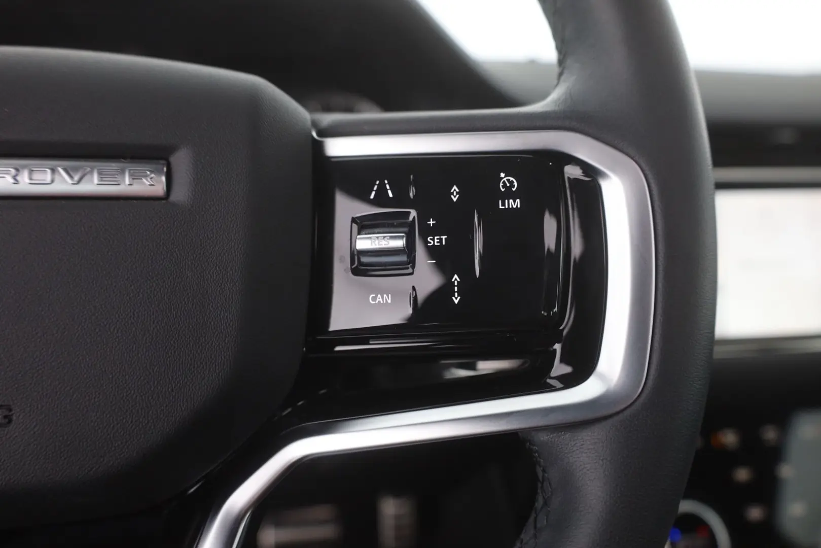 Evoque D200 R-Dynamic SE