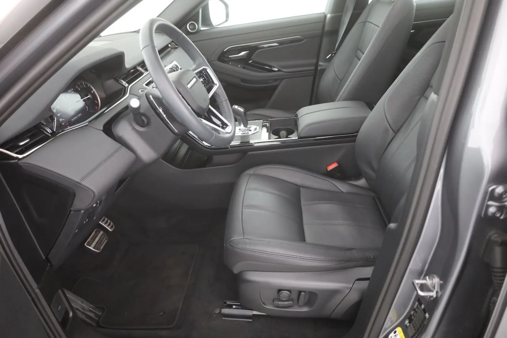 Evoque D200 R-Dynamic SE