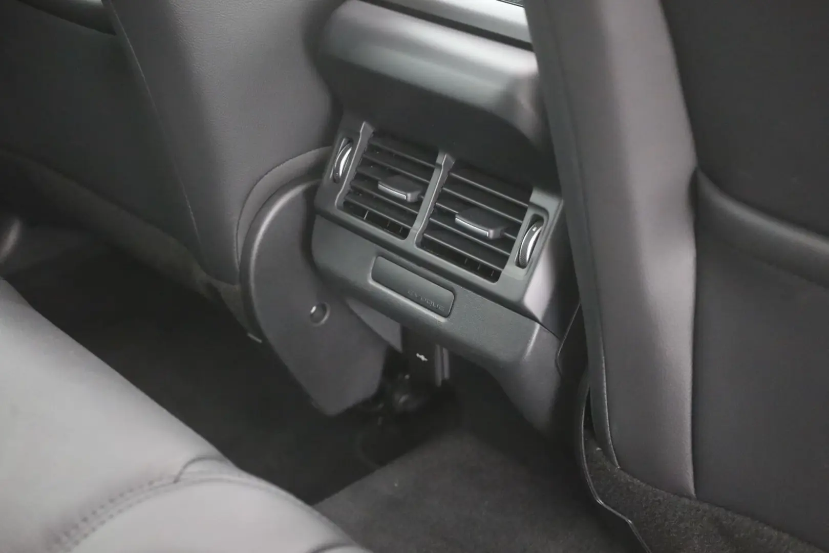 Evoque D200 R-Dynamic SE
