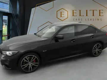 BMW Seria 3 330e xDrive M Sport
