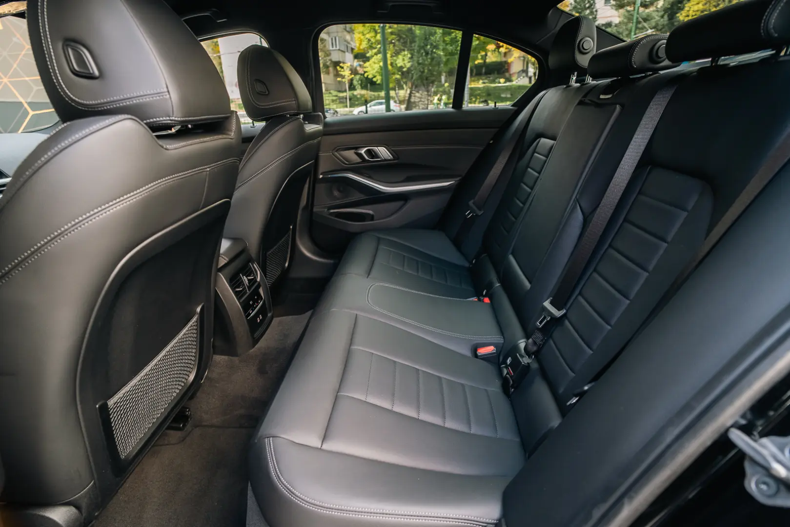 BMW Seria 3 330e xDrive M Sport