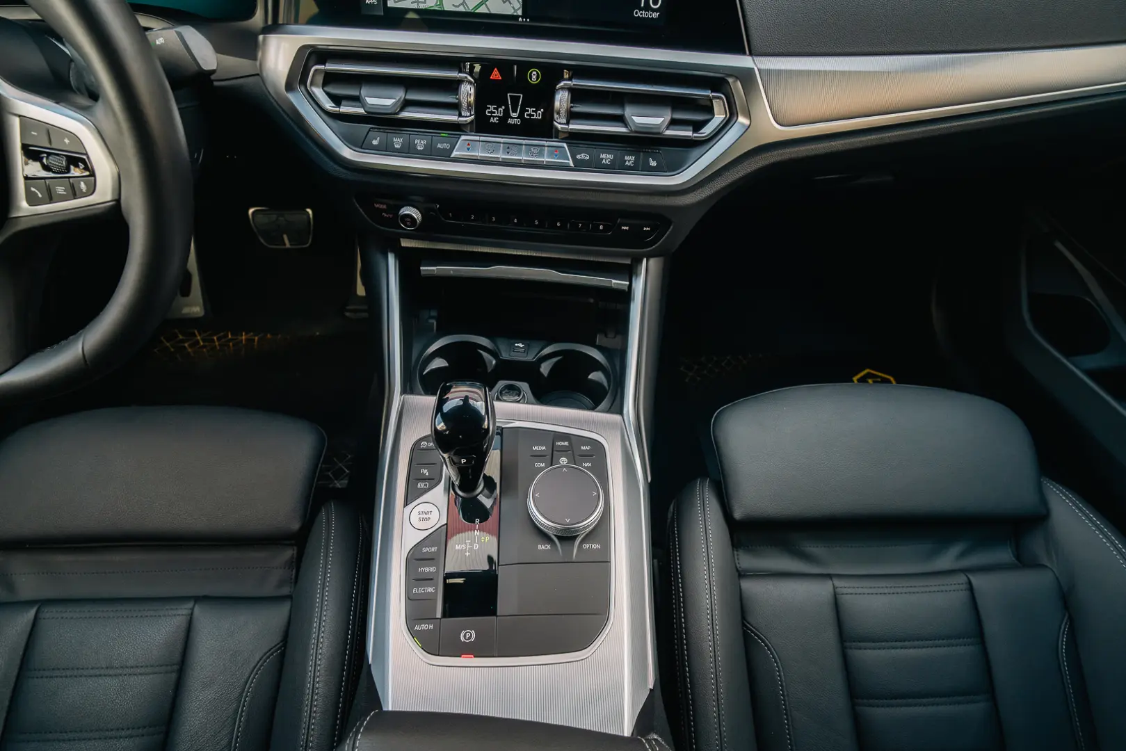 BMW Seria 3 330e xDrive M Sport