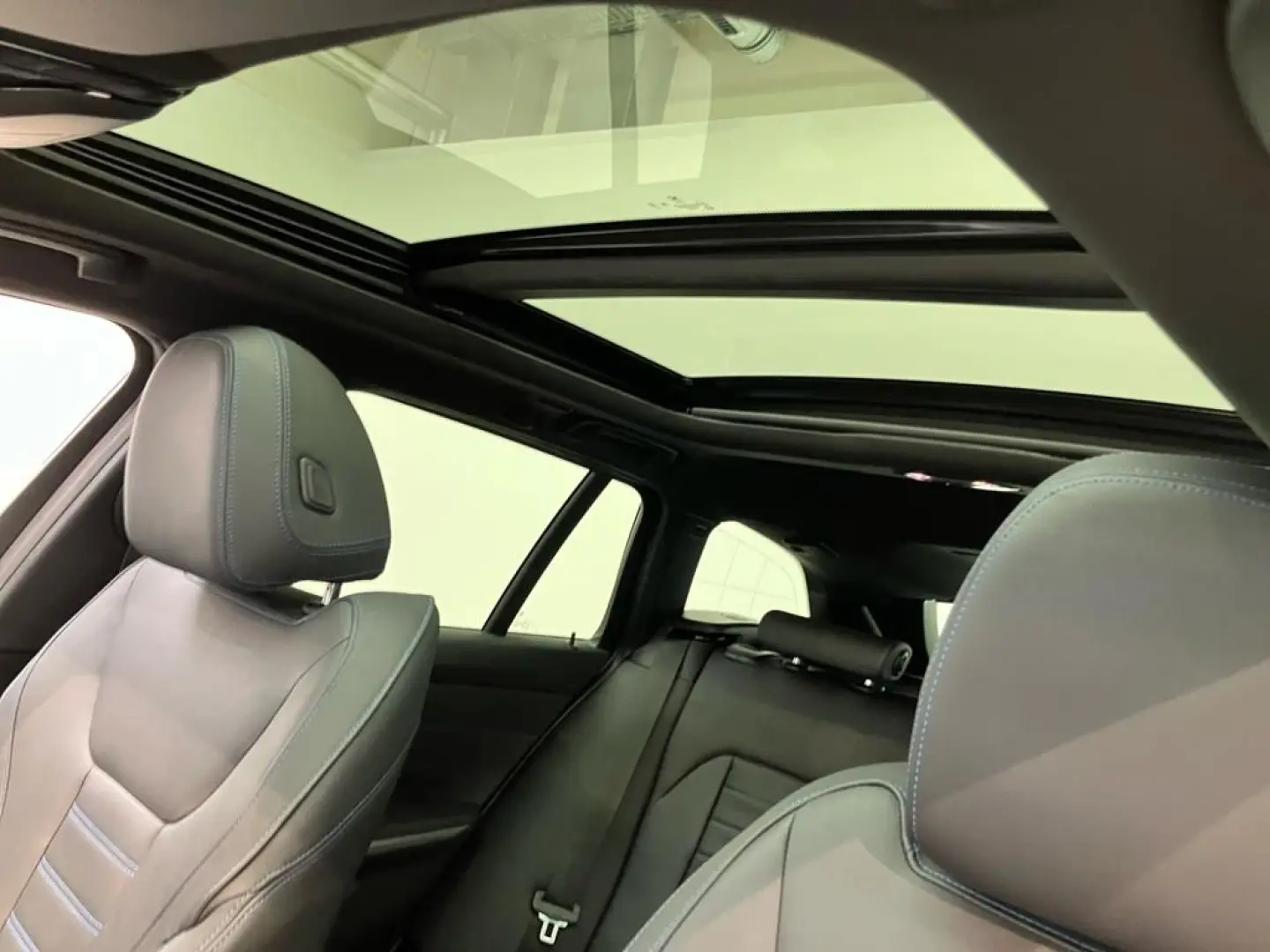 320d Touring xDrive M Sport AHK+Innovation+Pano