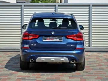 BMW X3 xDrive20d AT xLine