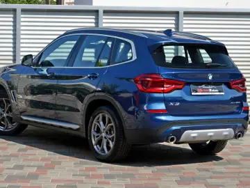 BMW X3 xDrive20d AT xLine