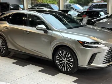 RX 450 h+ E-Four Executive