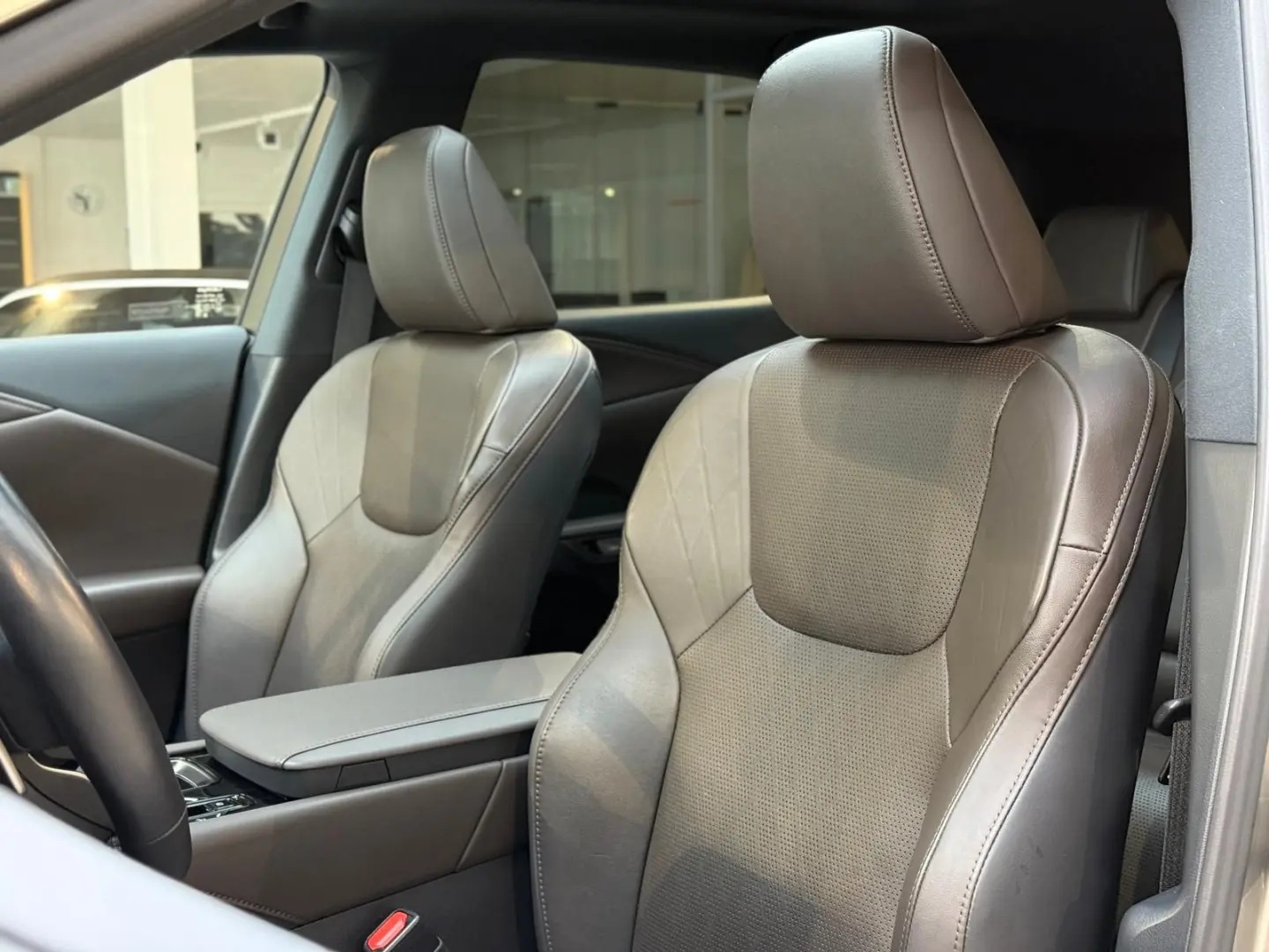 RX 450 h+ E-Four Executive