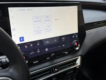 RX 450 h+ E-Four Executive