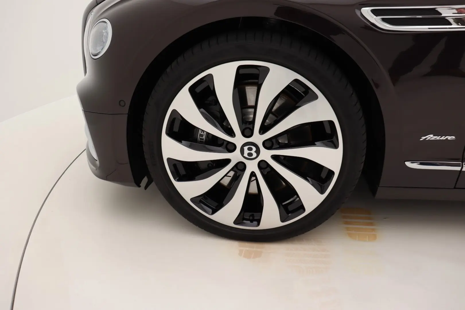 Bentley Flying Spur Azure Hybrid