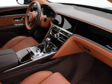 Bentley Flying Spur Azure Hybrid