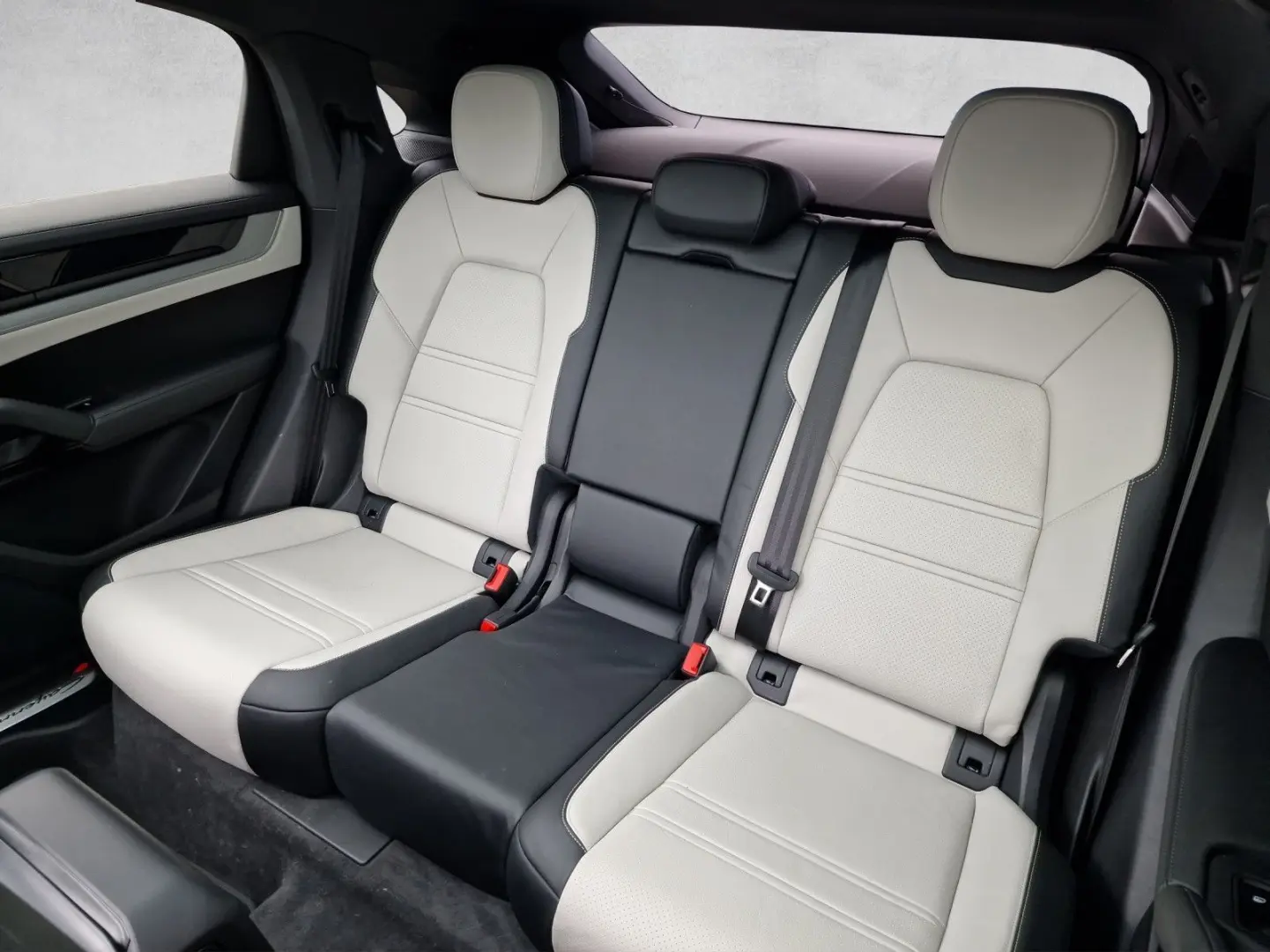 Cayenne Coupe Hybrid BiColor 360 LuftBOSE ACC
