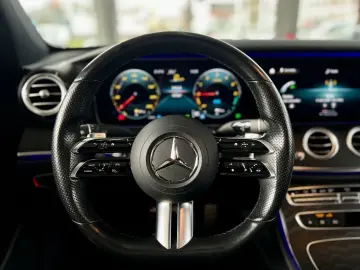 E 300 de Lim.|AMG-LINE|PANORAMA|1.HAND|BURMESTER