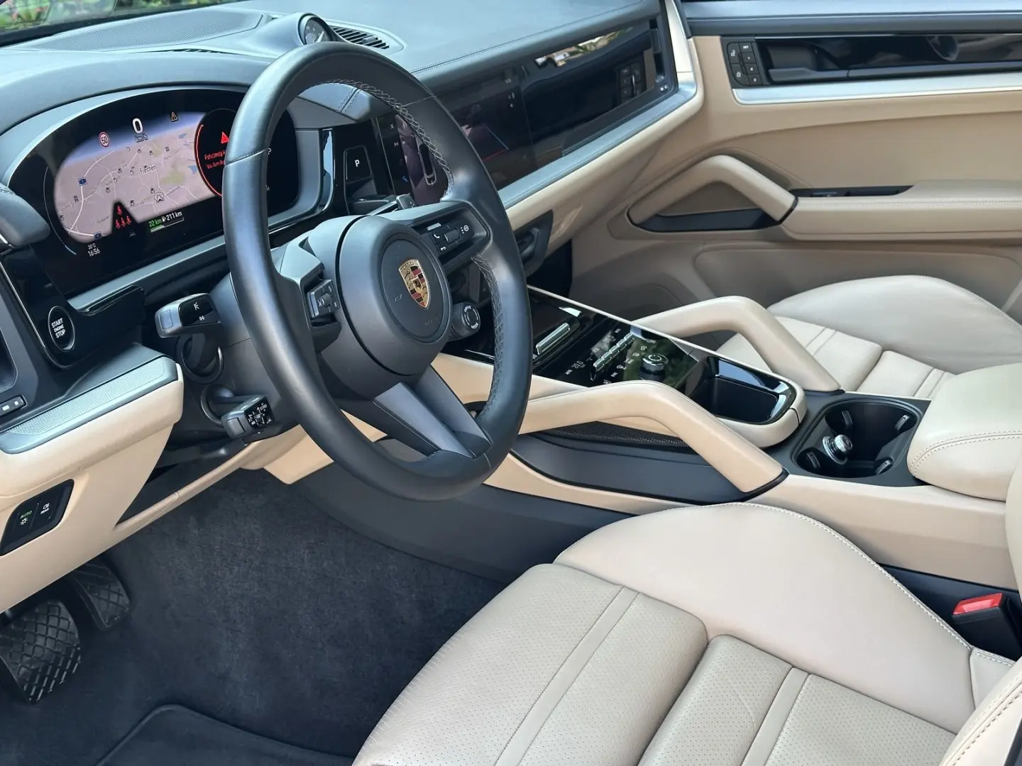 Cayenne E-Hybrid  Coupe *SCHWARZ-BEIGE*BOSE*22 Z