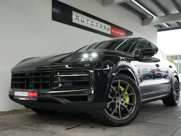 Cayenne Coupe E-Hybrid/P-Display/HeadUp/PDCC/MEG