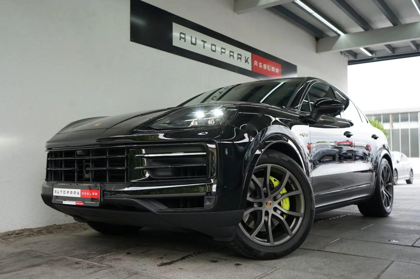 Cayenne Coupe E-Hybrid/P-Display/HeadUp/PDCC/MEG