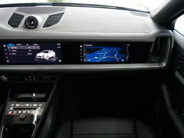 Cayenne Coupe E-Hybrid/P-Display/HeadUp/PDCC/MEG