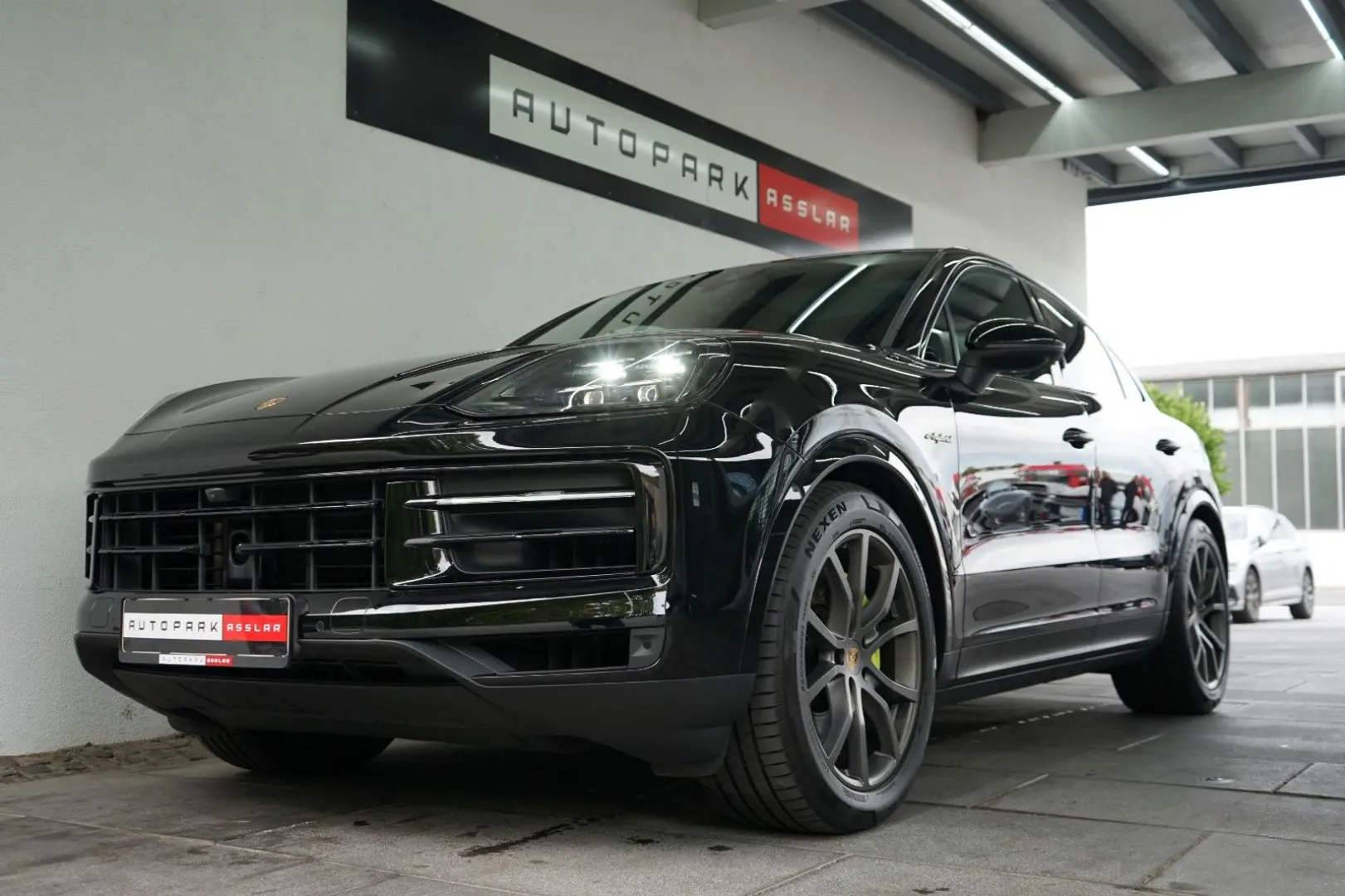 Cayenne Coupe E-Hybrid/P-Display/HeadUp/PDCC/MEG