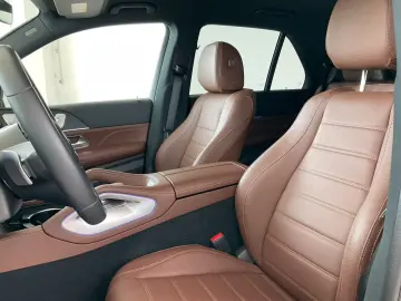 GLE 300 d 4M AMG Line/Airmatic/Multibeam/Kamera