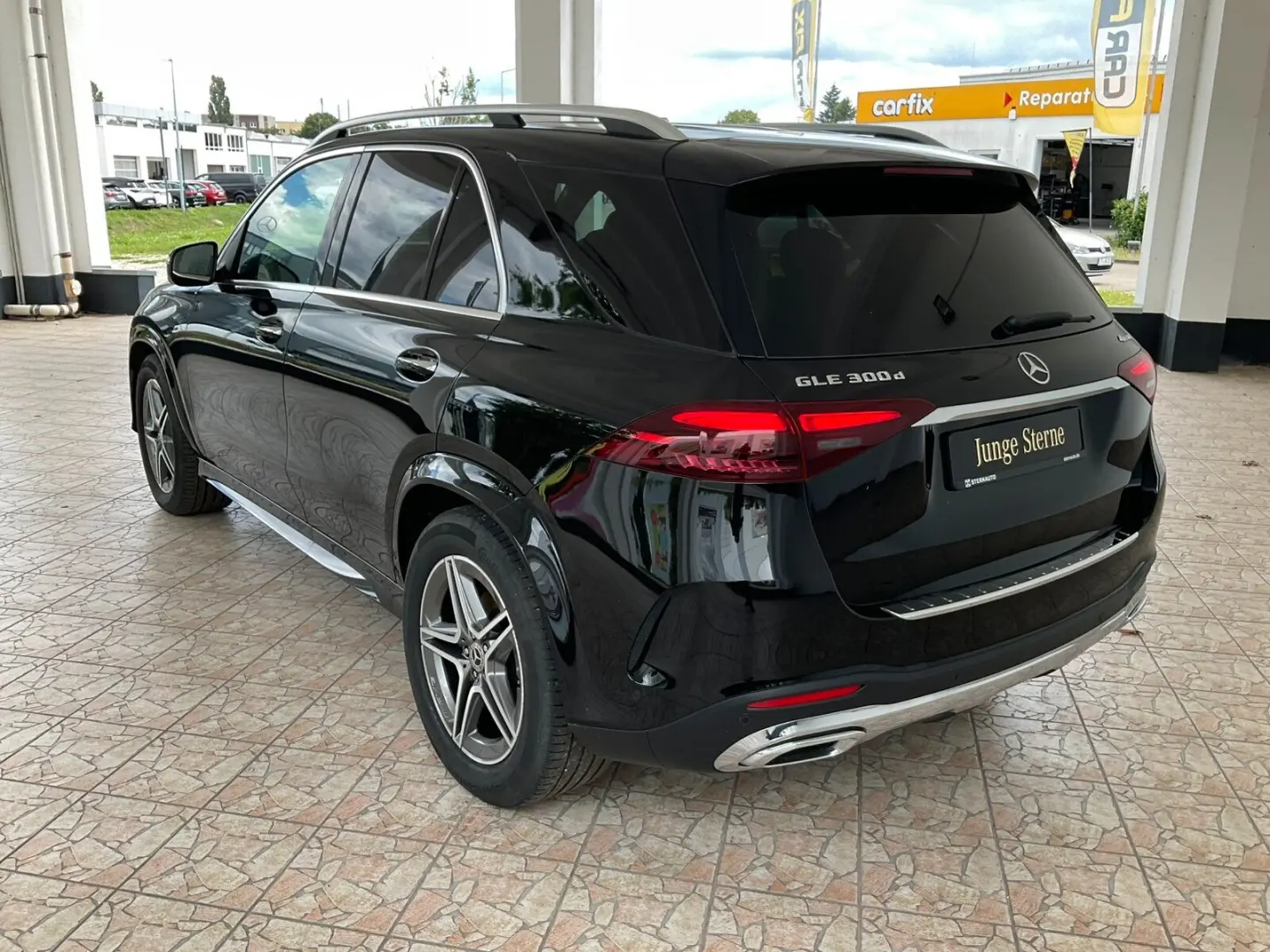 GLE 300 d 4M AMG Line/Airmatic/Multibeam/Kamera