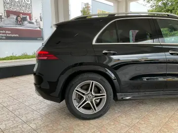 GLE 300 d 4M AMG Line/Airmatic/Multibeam/Kamera