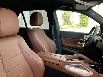 GLE 300 d 4M AMG Line/Airmatic/Multibeam/Kamera