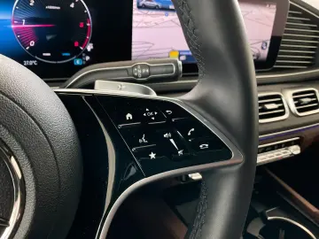 GLE 300 d 4M AMG Line/Airmatic/Multibeam/Kamera
