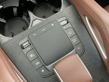 GLE 300 d 4M AMG Line/Airmatic/Multibeam/Kamera