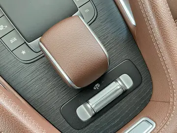GLE 300 d 4M AMG Line/Airmatic/Multibeam/Kamera