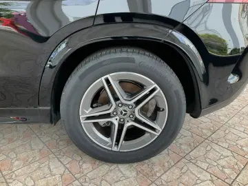 GLE 300 d 4M AMG Line/Airmatic/Multibeam/Kamera