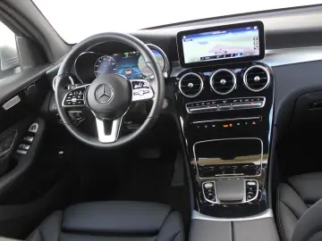 GLC 300 de Coupé Cp. EQ Power Plug-In Hybrid AHK