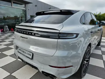 Cayenne Coupe S E-Hybrid+22 Zoll+Matrix+InnoDriv