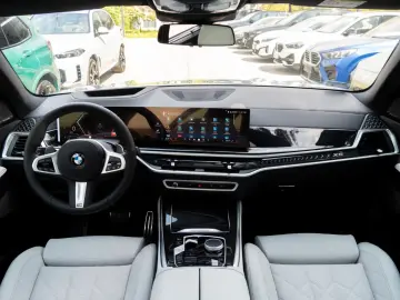 BMW X5 30d M SPORT. LUFTF. PANORAMA