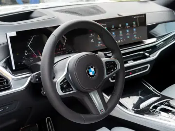 BMW X5 30d M SPORT. LUFTF. PANORAMA