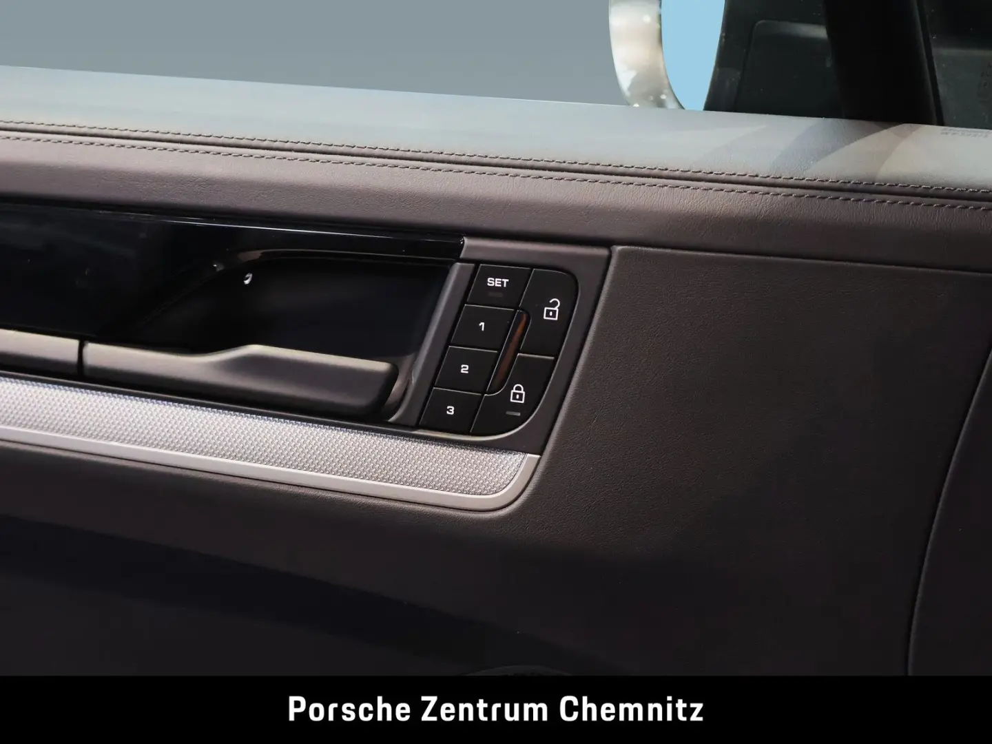 Cayenne S E-Hybrid 4+1SItze;InnoDrive;Luft;360°;