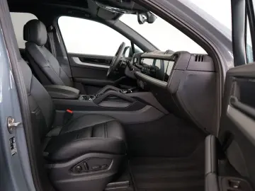 Cayenne E-Hybrid/P-Display/HAL/HD/14W/INNO/360°