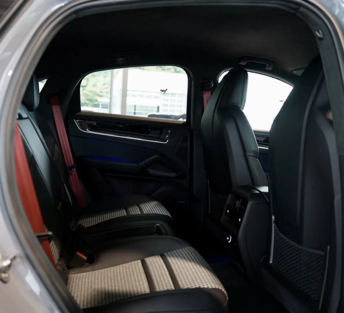 Cayenne S Coupé *1.H *22 *S-Abgas *LUFT *BOSE