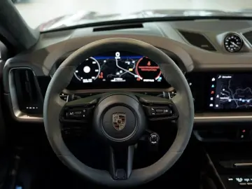 Cayenne S Coupé *1.H *22 *S-Abgas *LUFT *BOSE