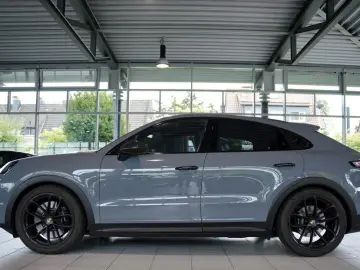 Cayenne S Coupé *1.H *22 *S-Abgas *LUFT *BOSE