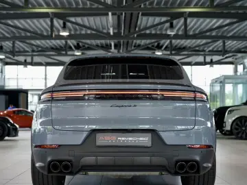 Cayenne S Coupé *1.H *22 *S-Abgas *LUFT *BOSE