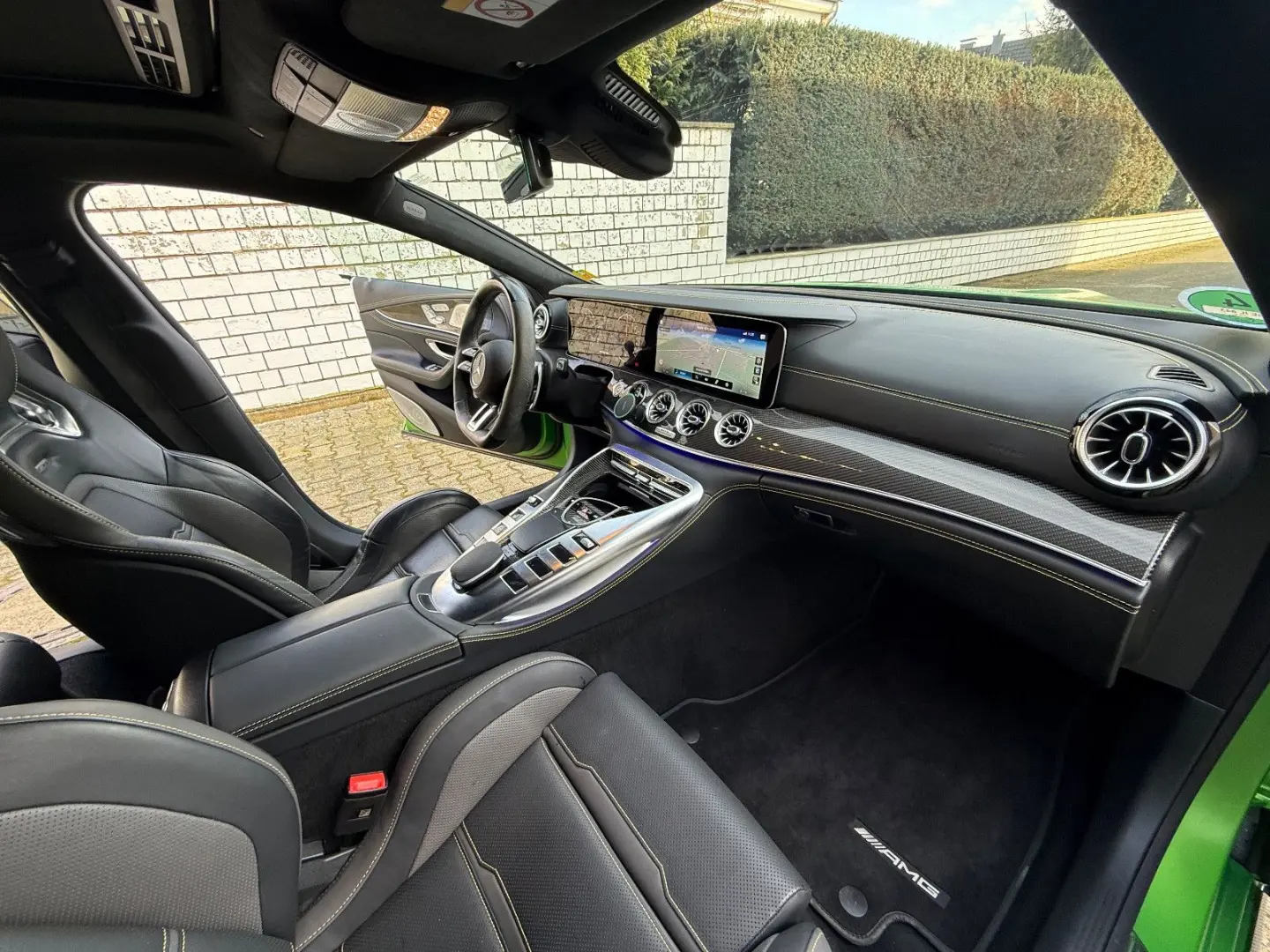 Mercedes Benz AMG GT 63 SE Edition Perform HUD