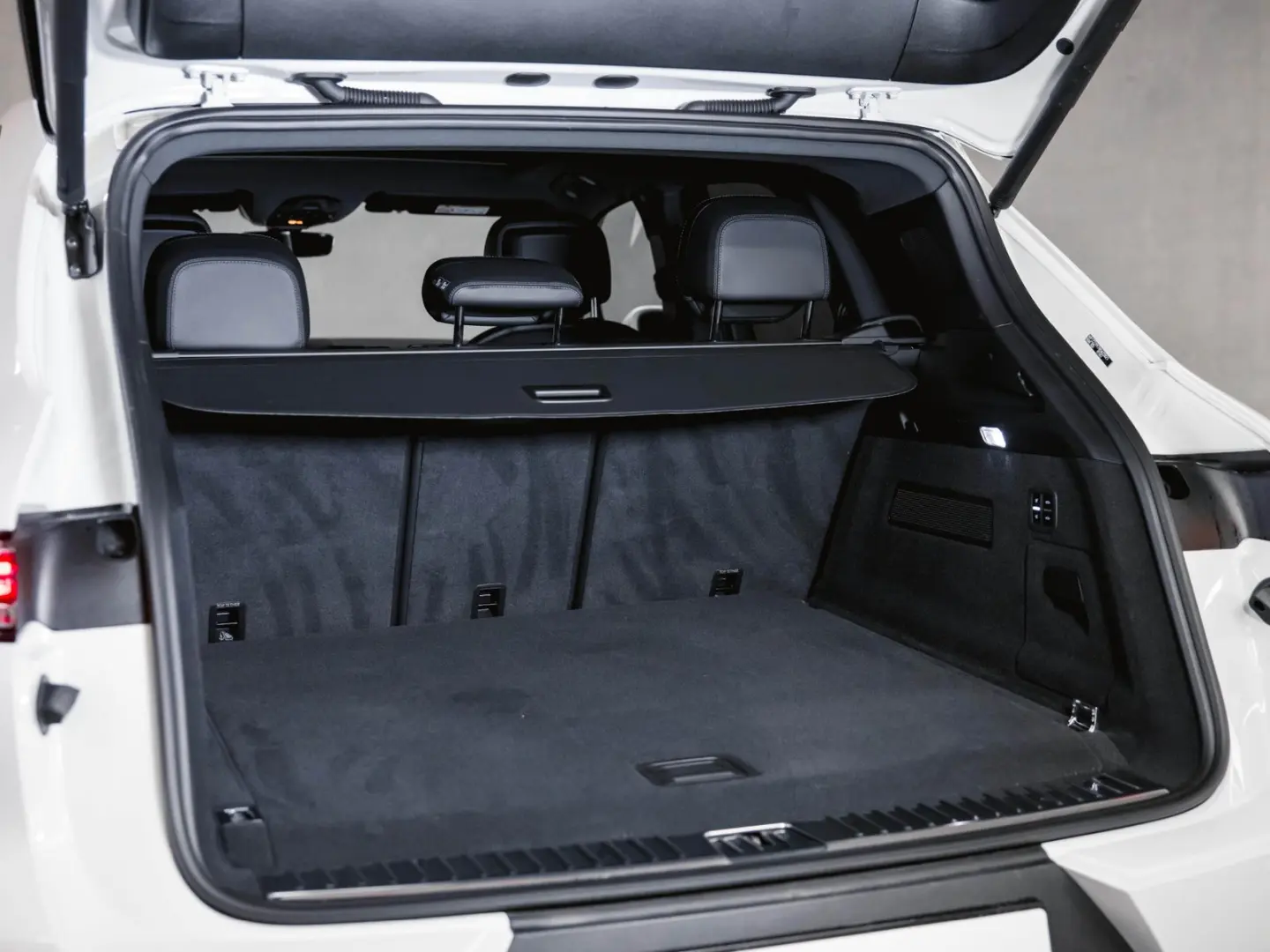 Cayenne E-Hybrid Panorama Luftfederung BOSE