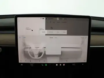 Model Y Long Range AWD 79kWh 2023 , Automatik,