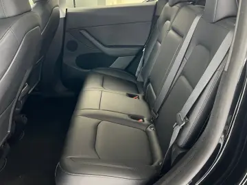 Model Y Long Range Dual AWD