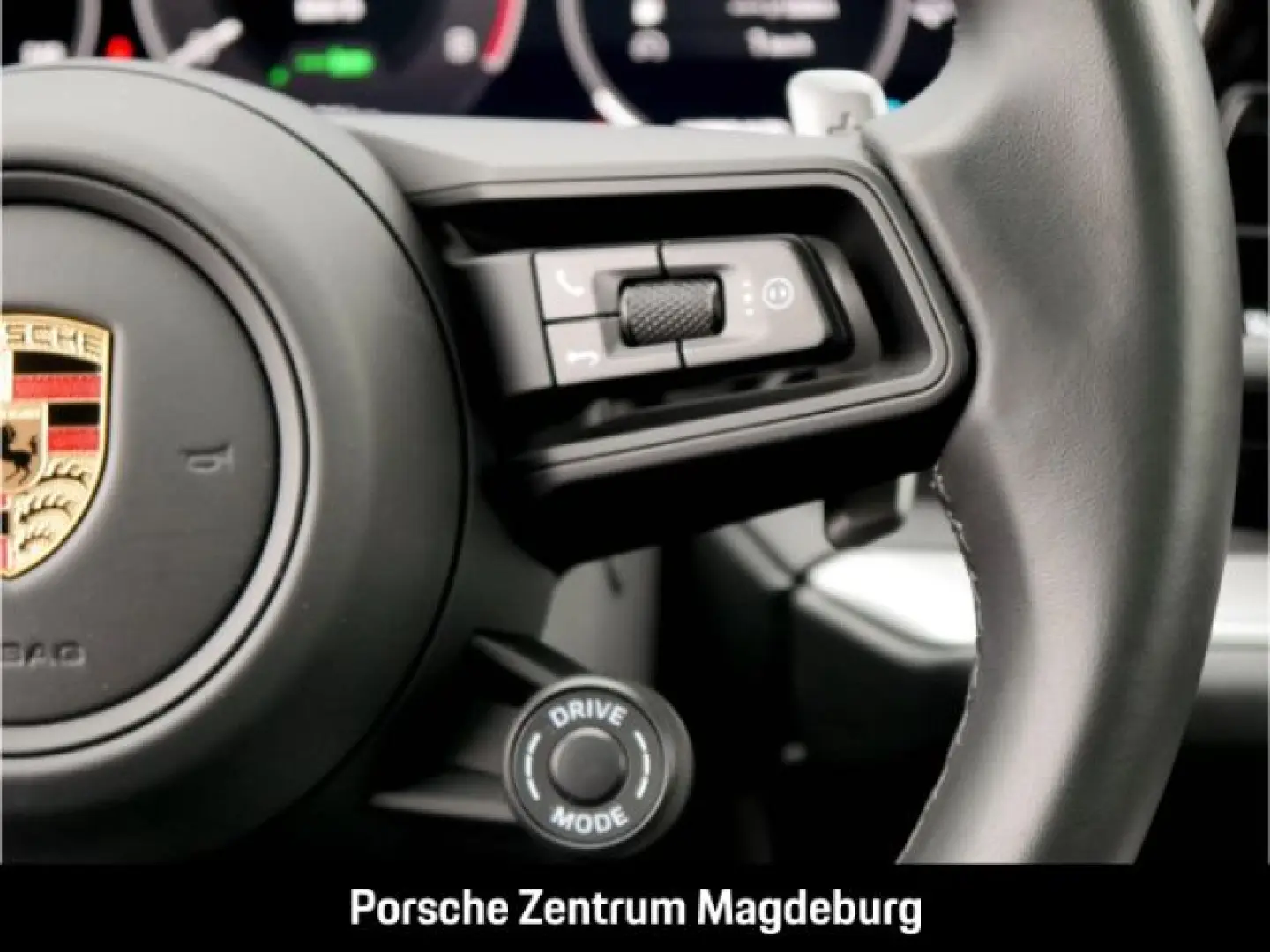 Cayenne E-Hybrid Coupe*BOSE*PASM*INNO*PANO*