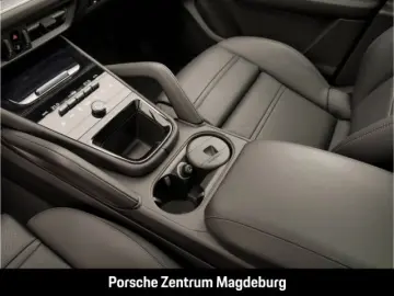 Cayenne E-Hybrid Coupe*BOSE*PASM*INNO*PANO*