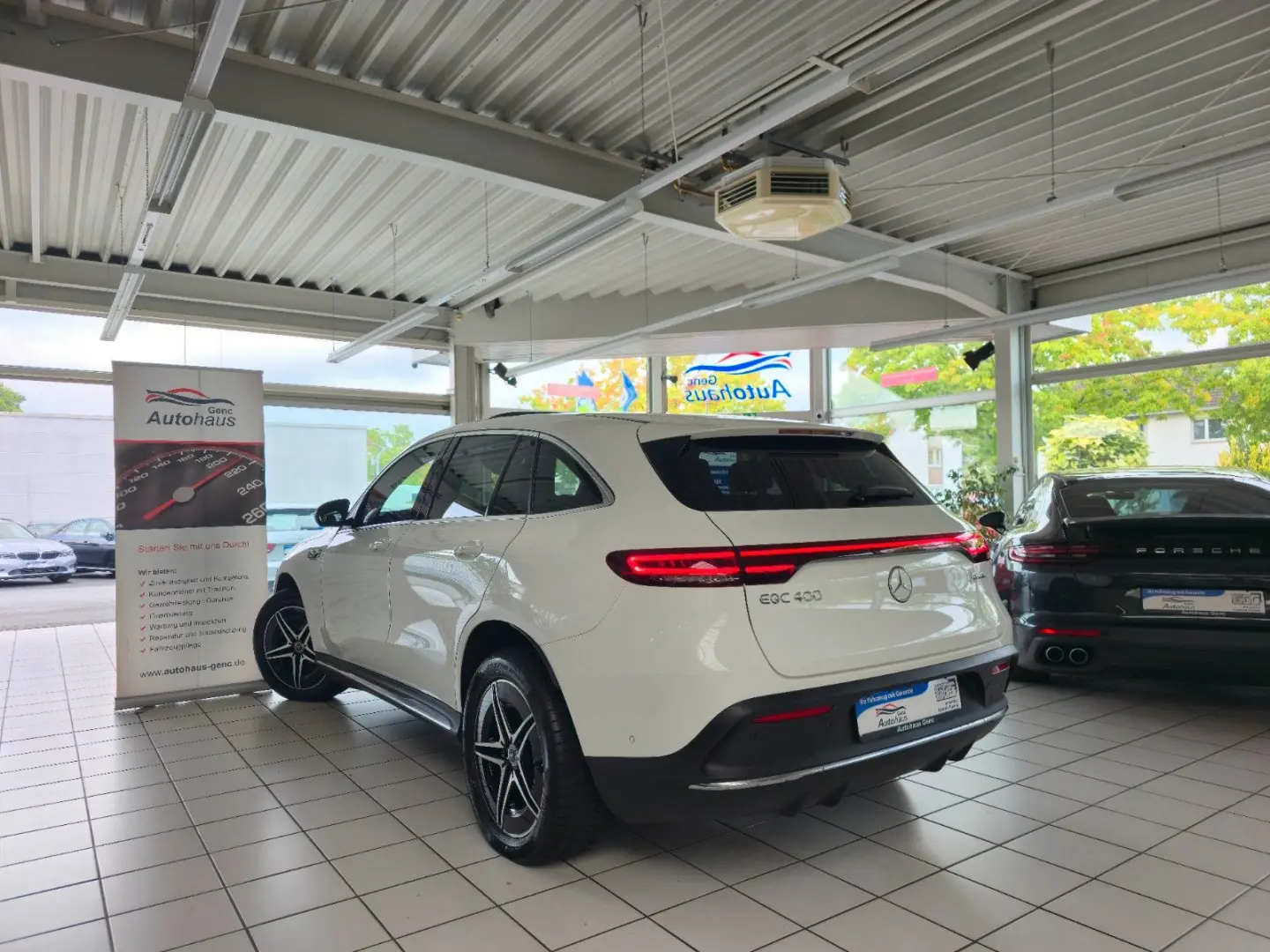 EQC 400 4Matic AMG Line Burmester